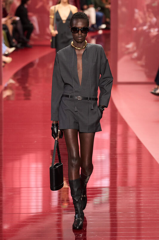 Gucci S25 004