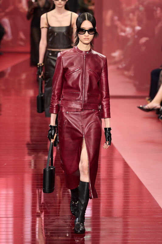 Gucci S25 011