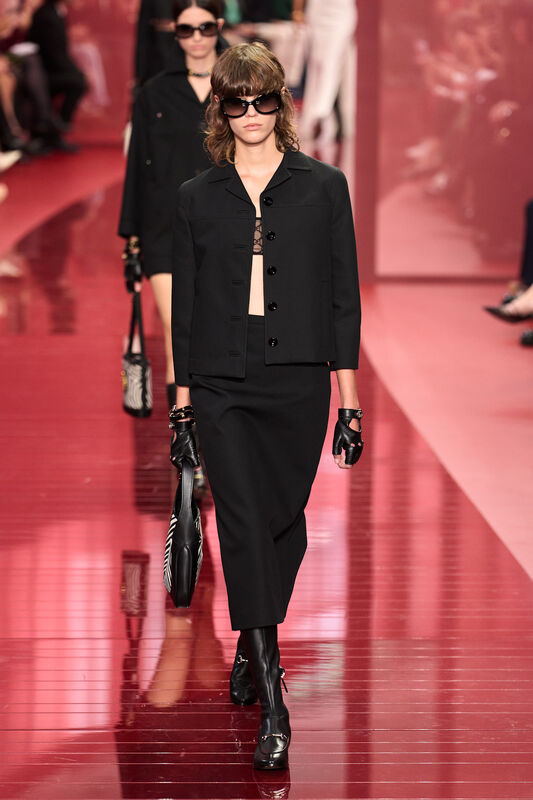 Gucci S25 014