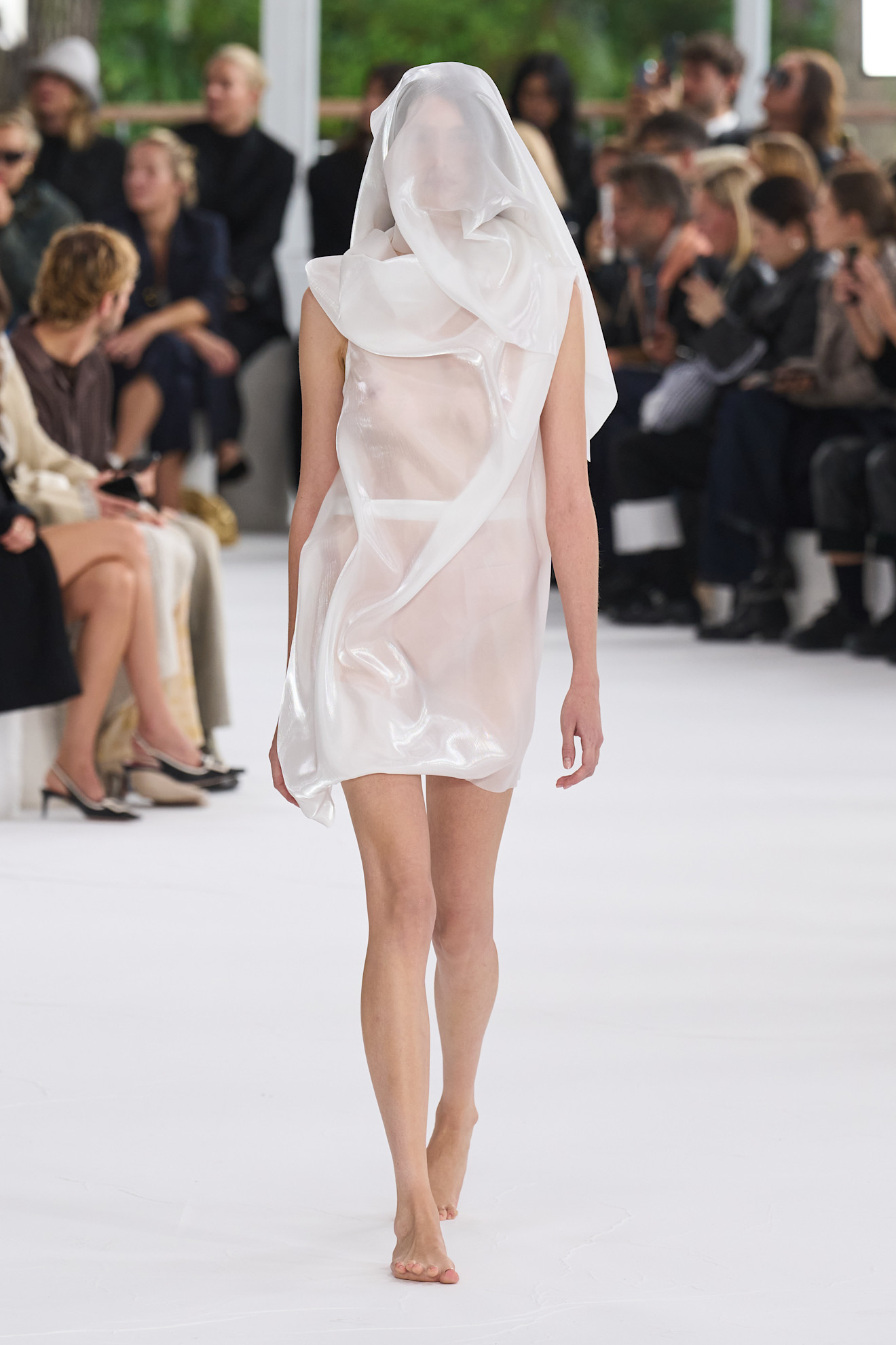 Miyake S25 001