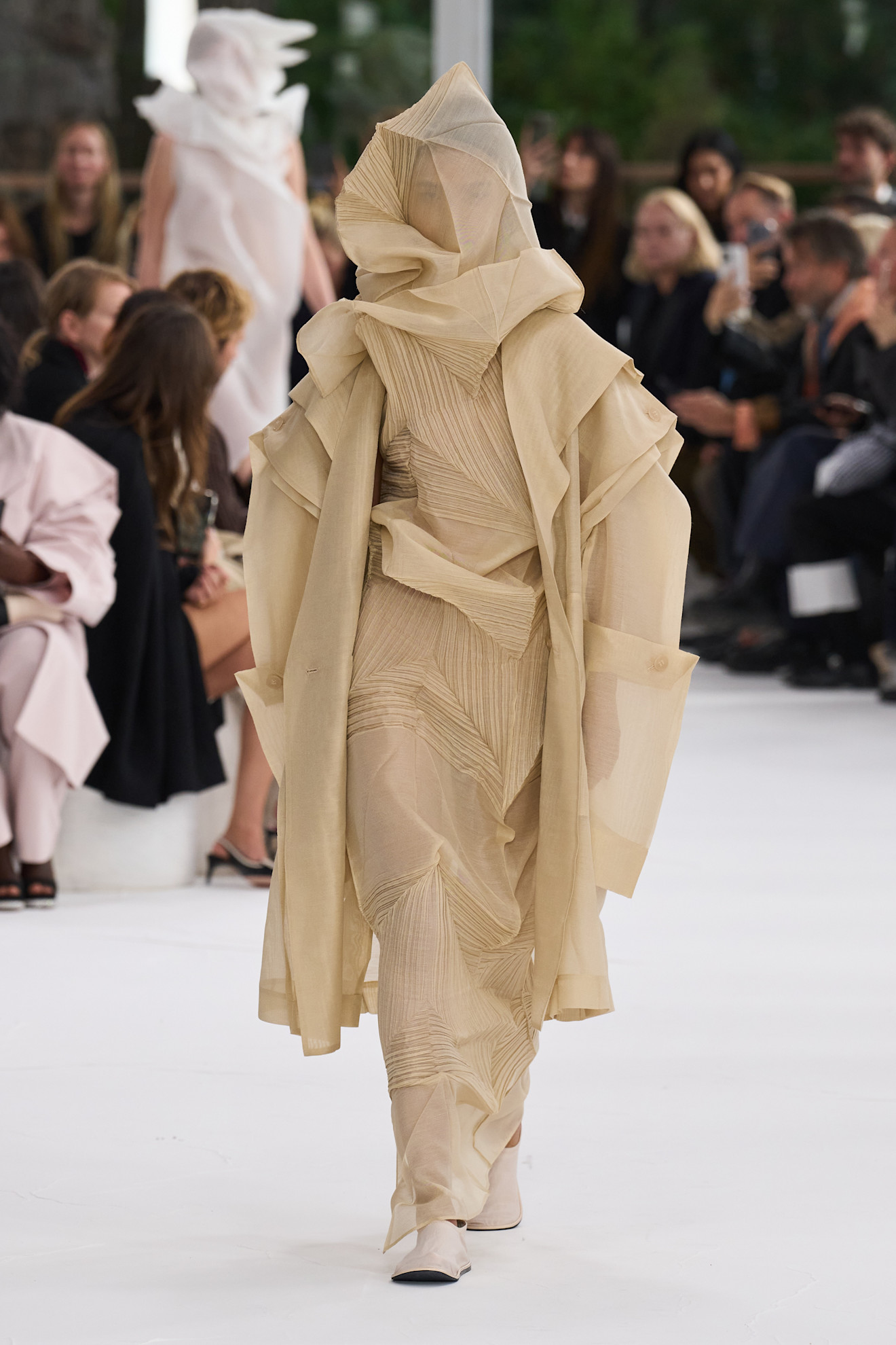 Miyake S25 044