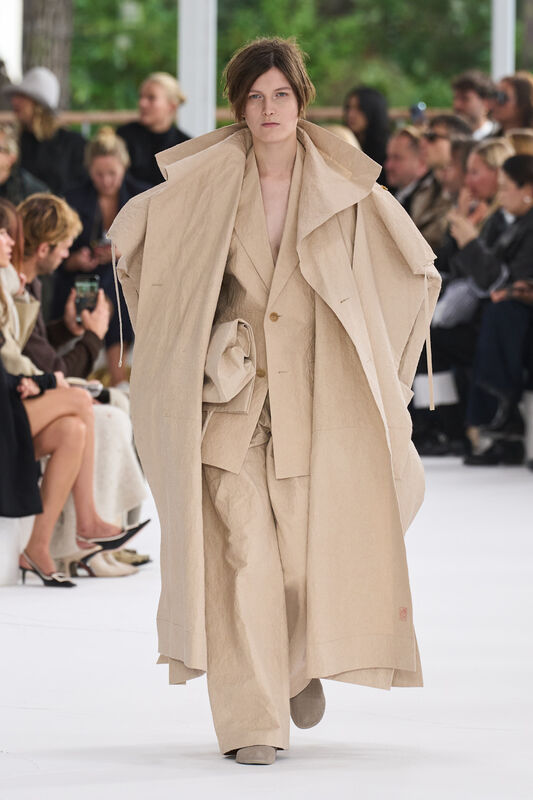 Miyake S25 004