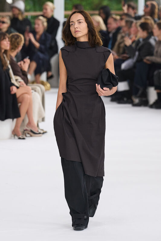 Miyake S25 012