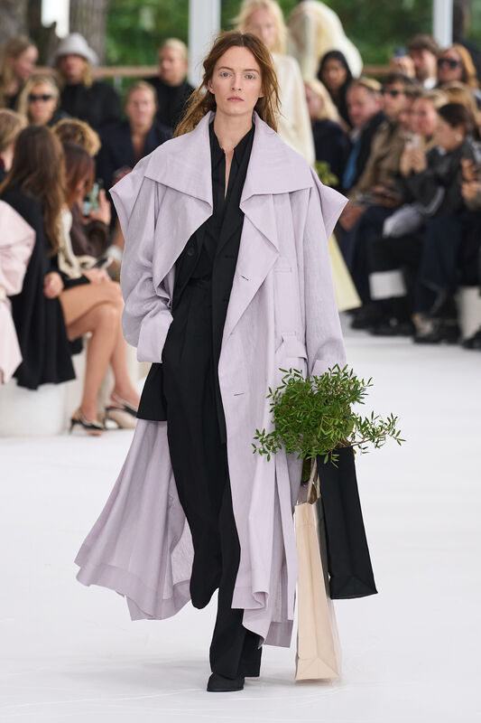 Miyake S25 017