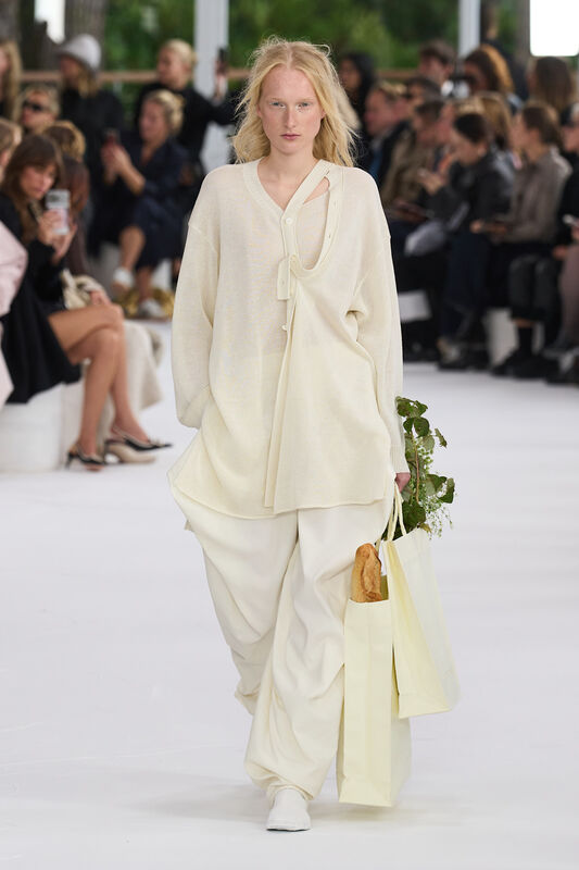 Miyake S25 018