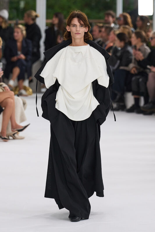 Miyake S25 032