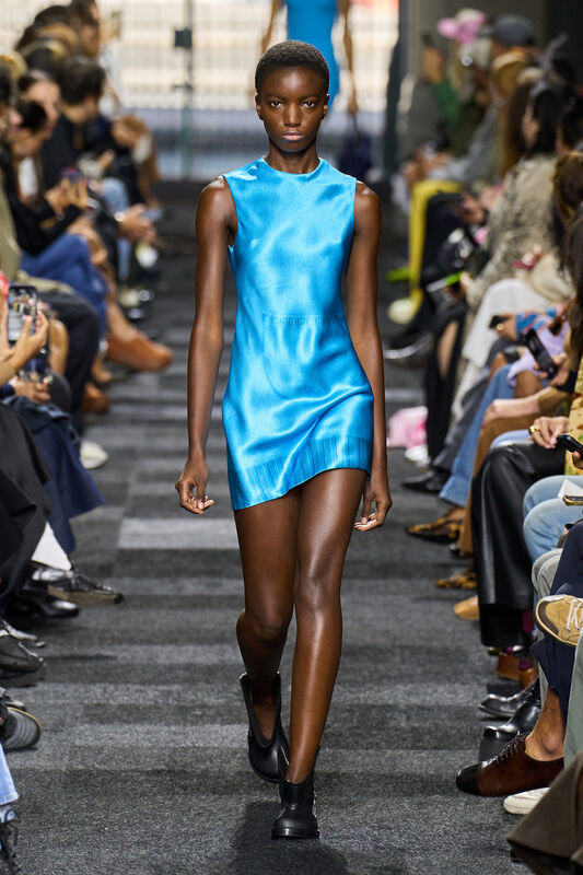 JW Anderson S25 004