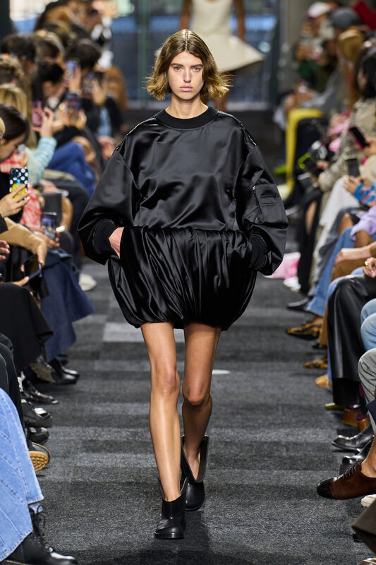 JW Anderson S25 006