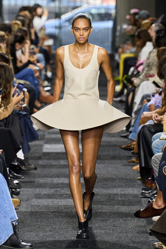 JW Anderson S25 007