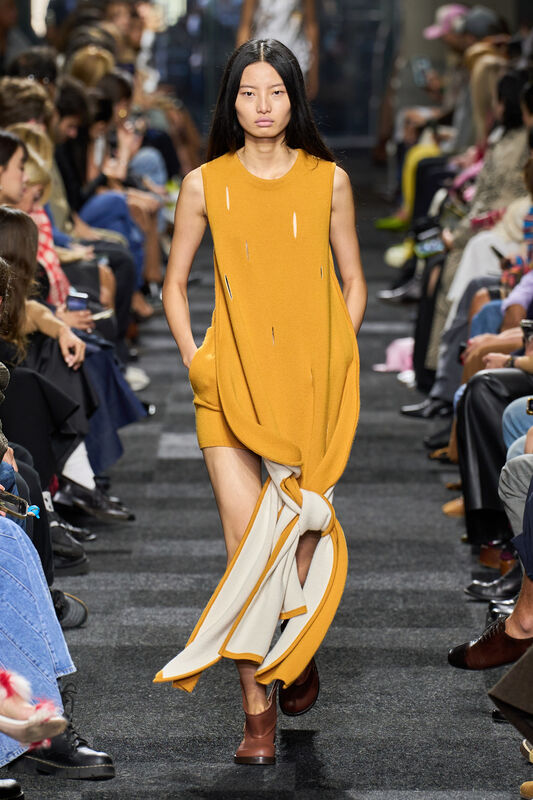 JW Anderson S25 030