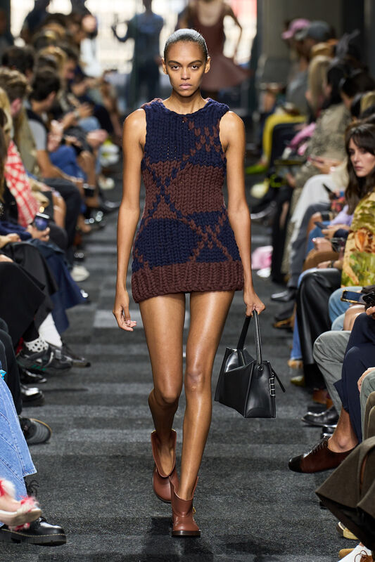JW Anderson S25 038