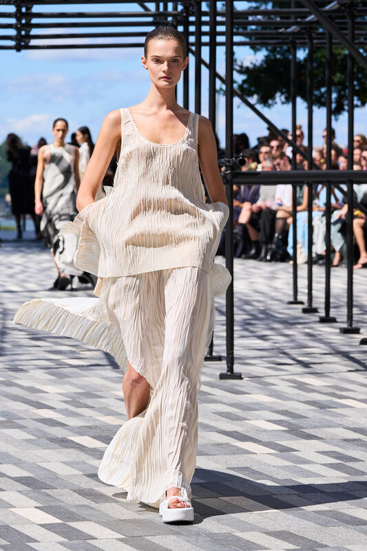Jason Wu S25 005