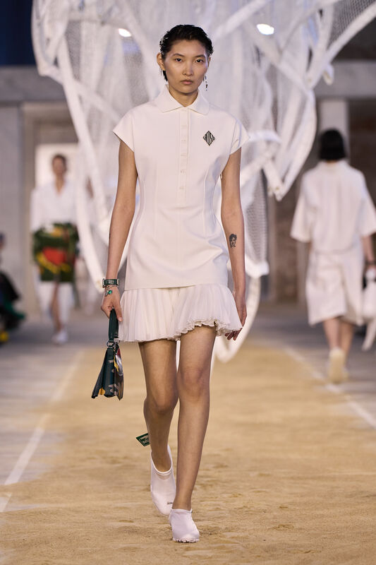 Lacoste S25 024