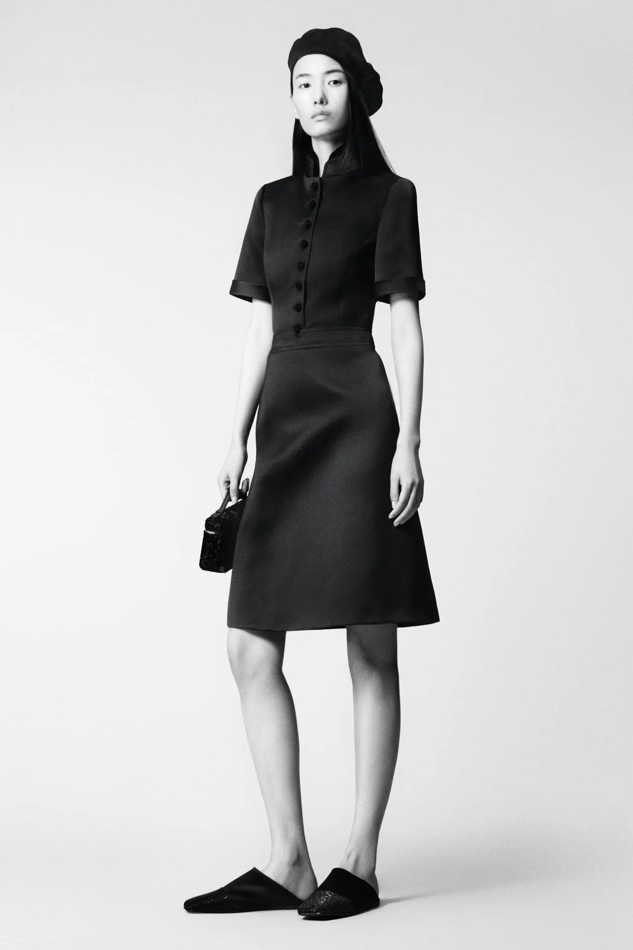 00038-loro-piana-spring-2025-ready-to-wear-credit-brand_32_11zon