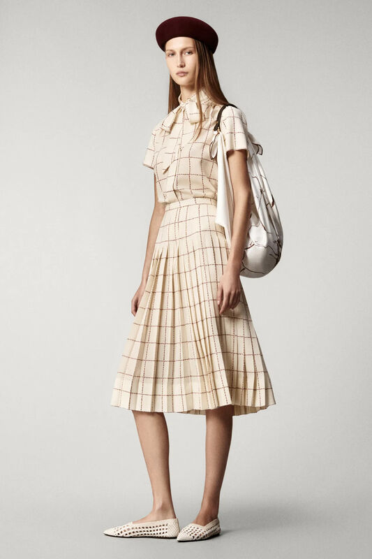 00009-loro-piana-spring-2025-ready-to-wear-credit-brand_45_11zon