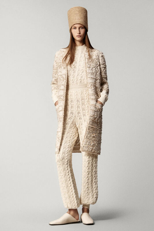 00026-loro-piana-spring-2025-ready-to-wear-credit-brand_6_11zon