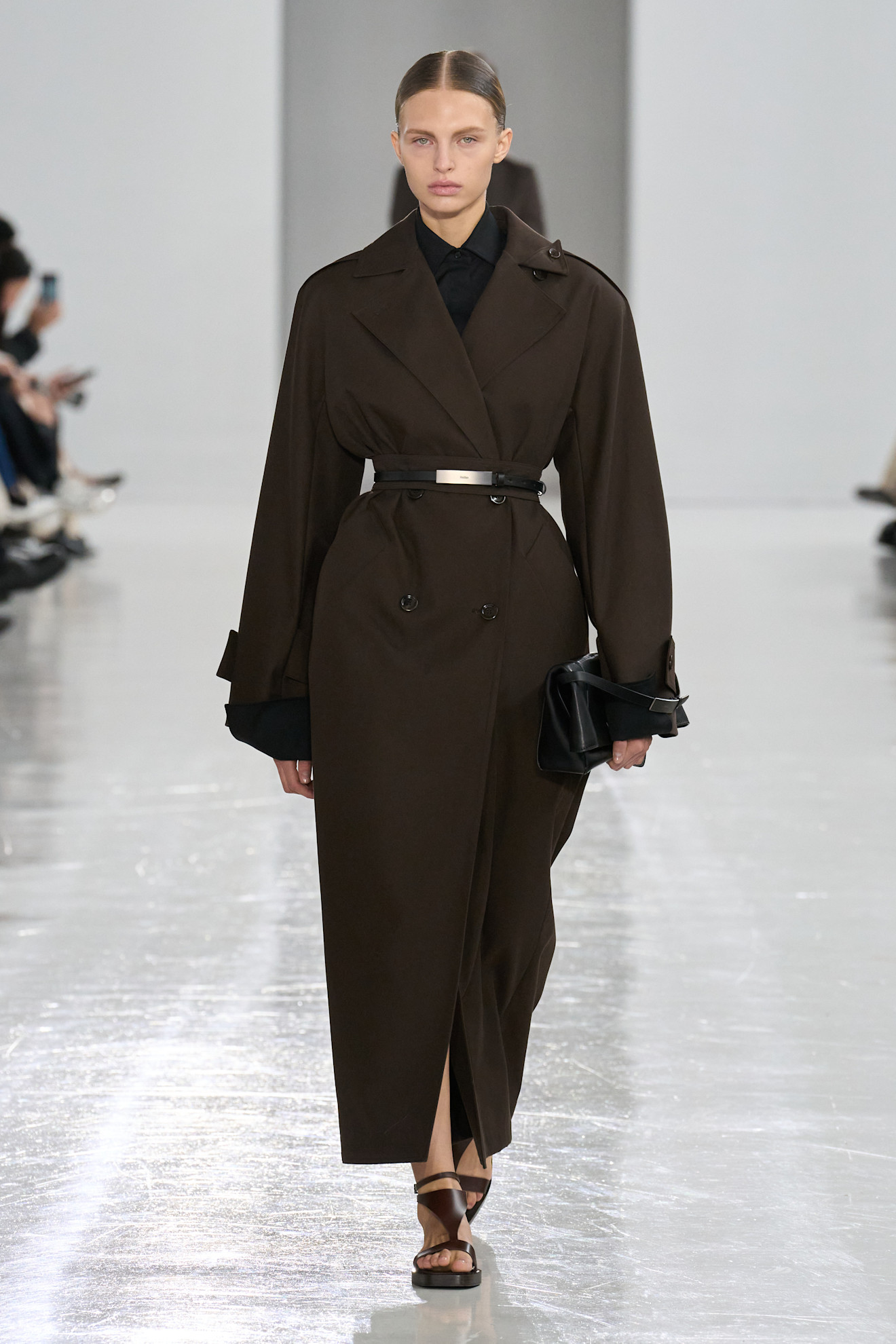 Max Mara S25 007