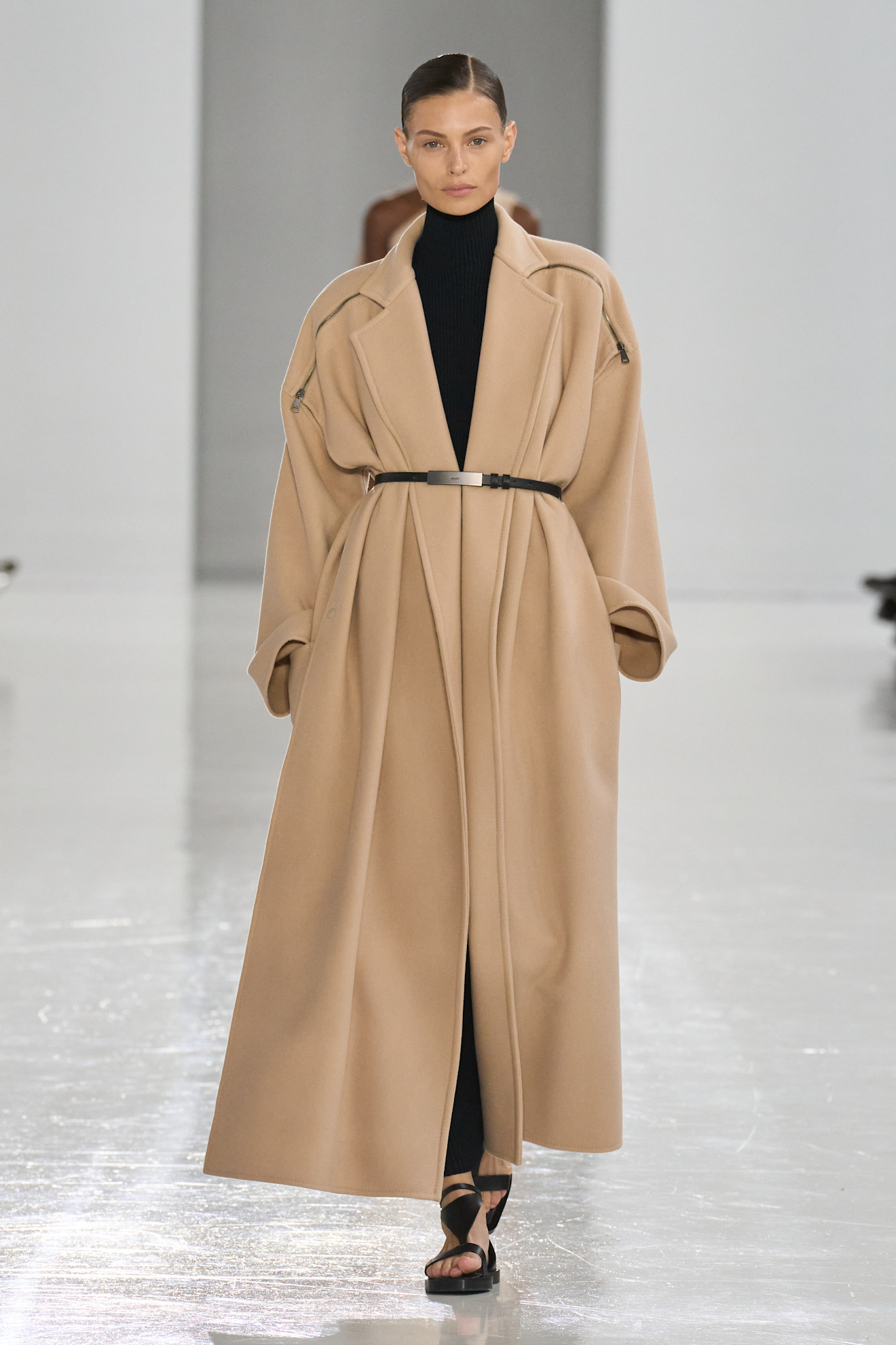Max Mara S25 020