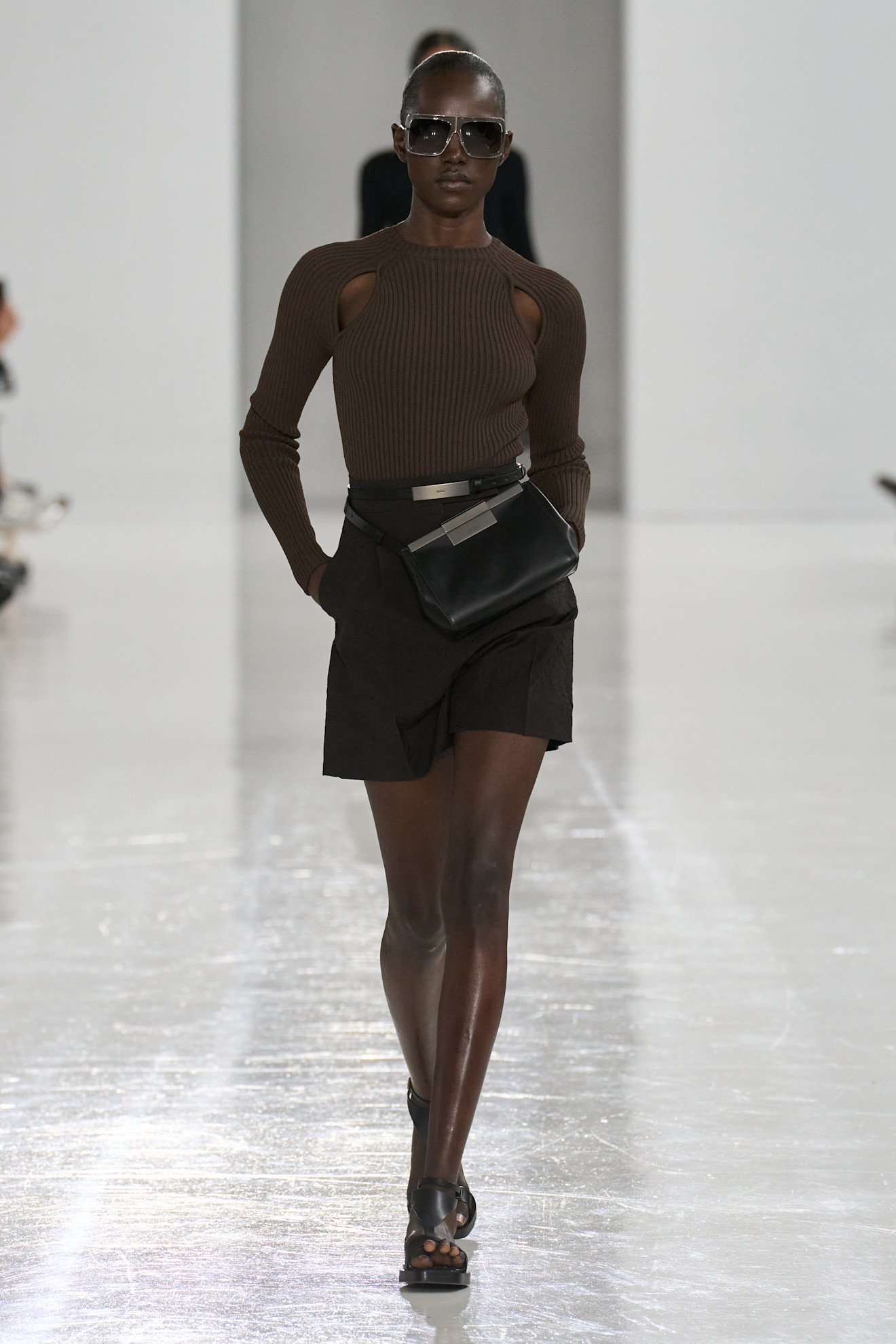 Max Mara S25 026