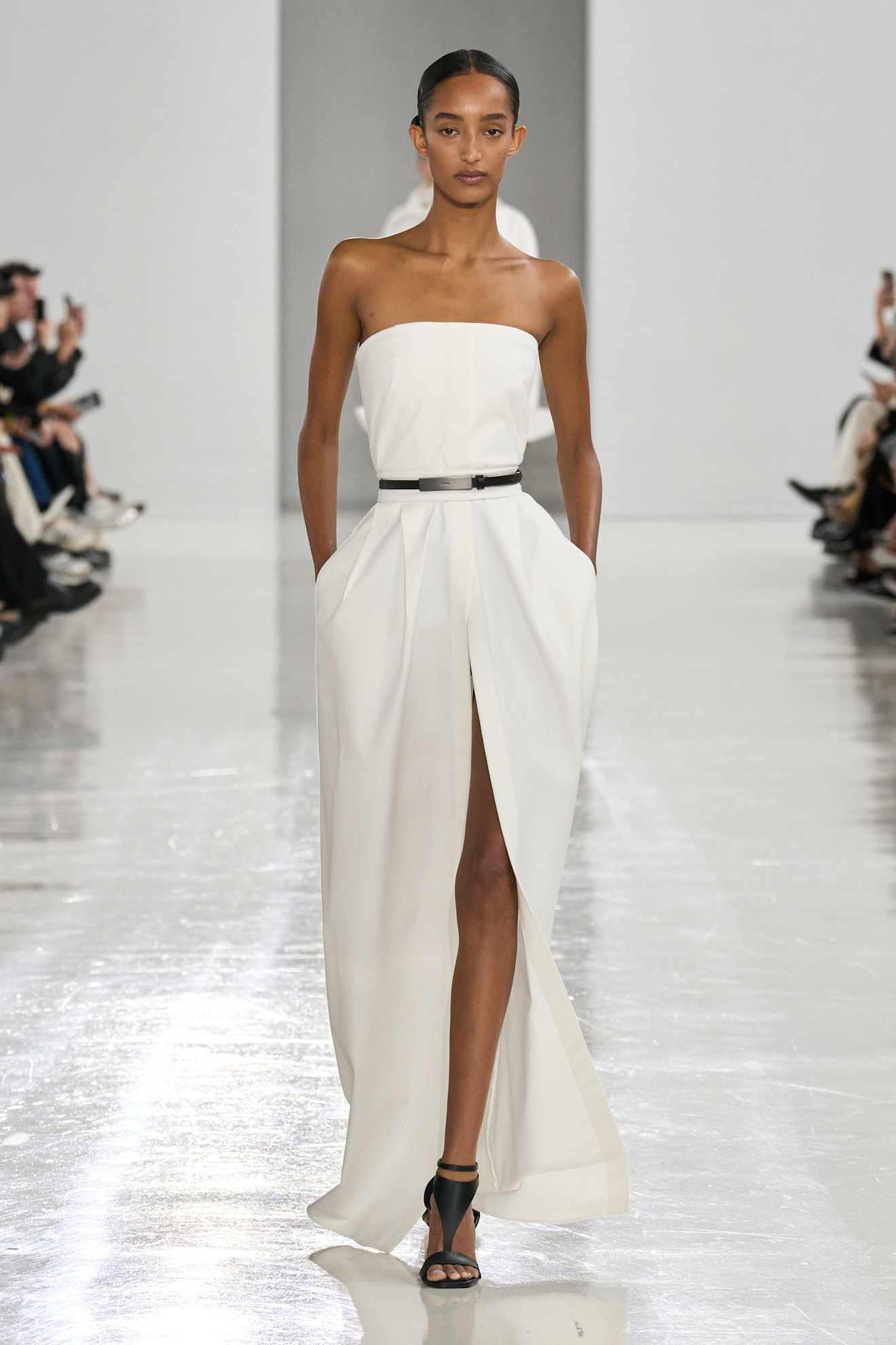 Max Mara S25 045