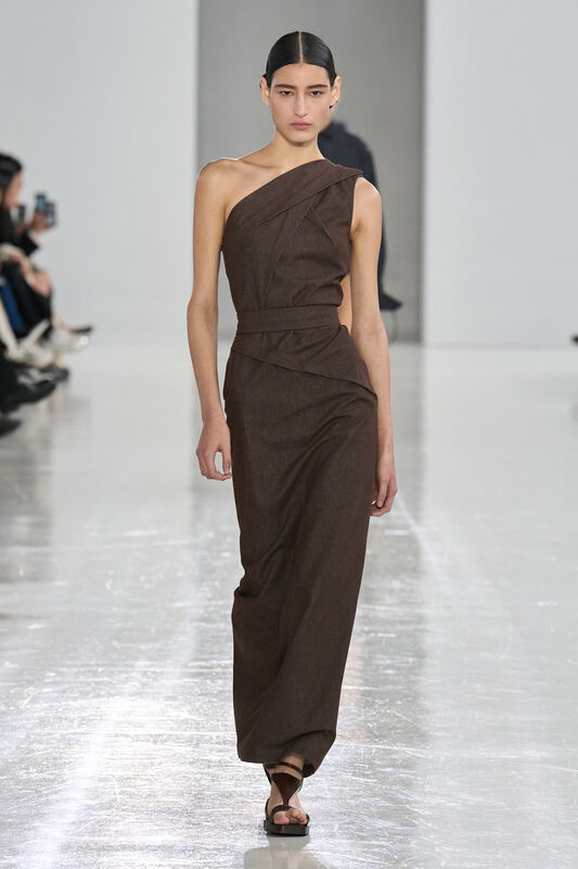 Max Mara S25 009
