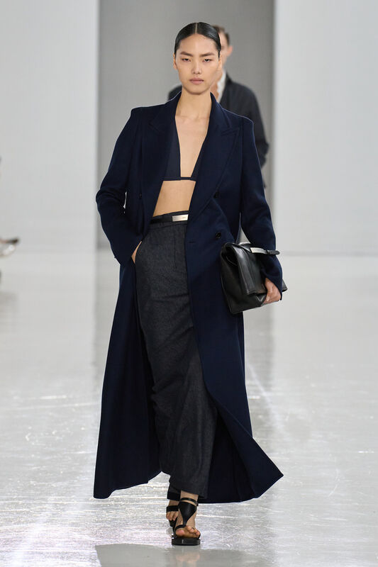 Max Mara S25 012