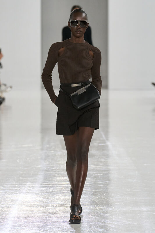 Max Mara S25 026