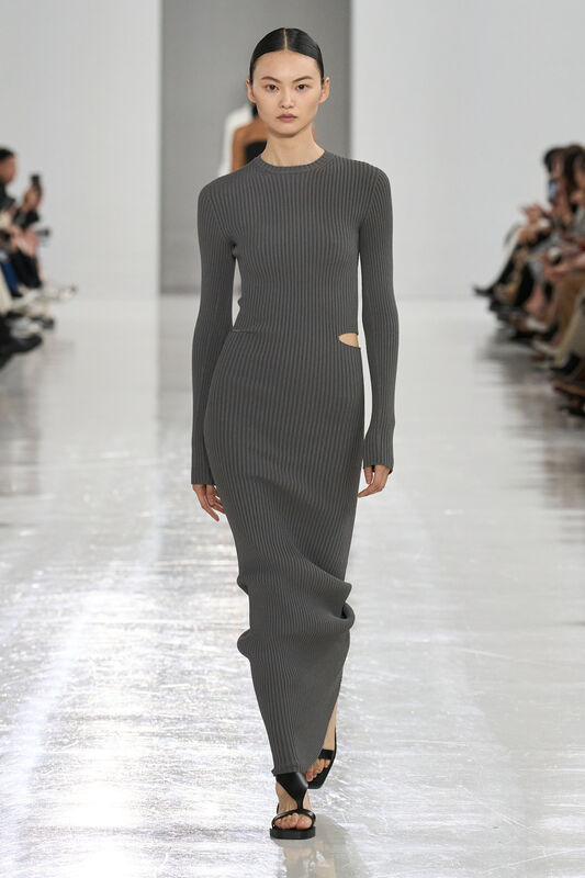 Max Mara S25 040