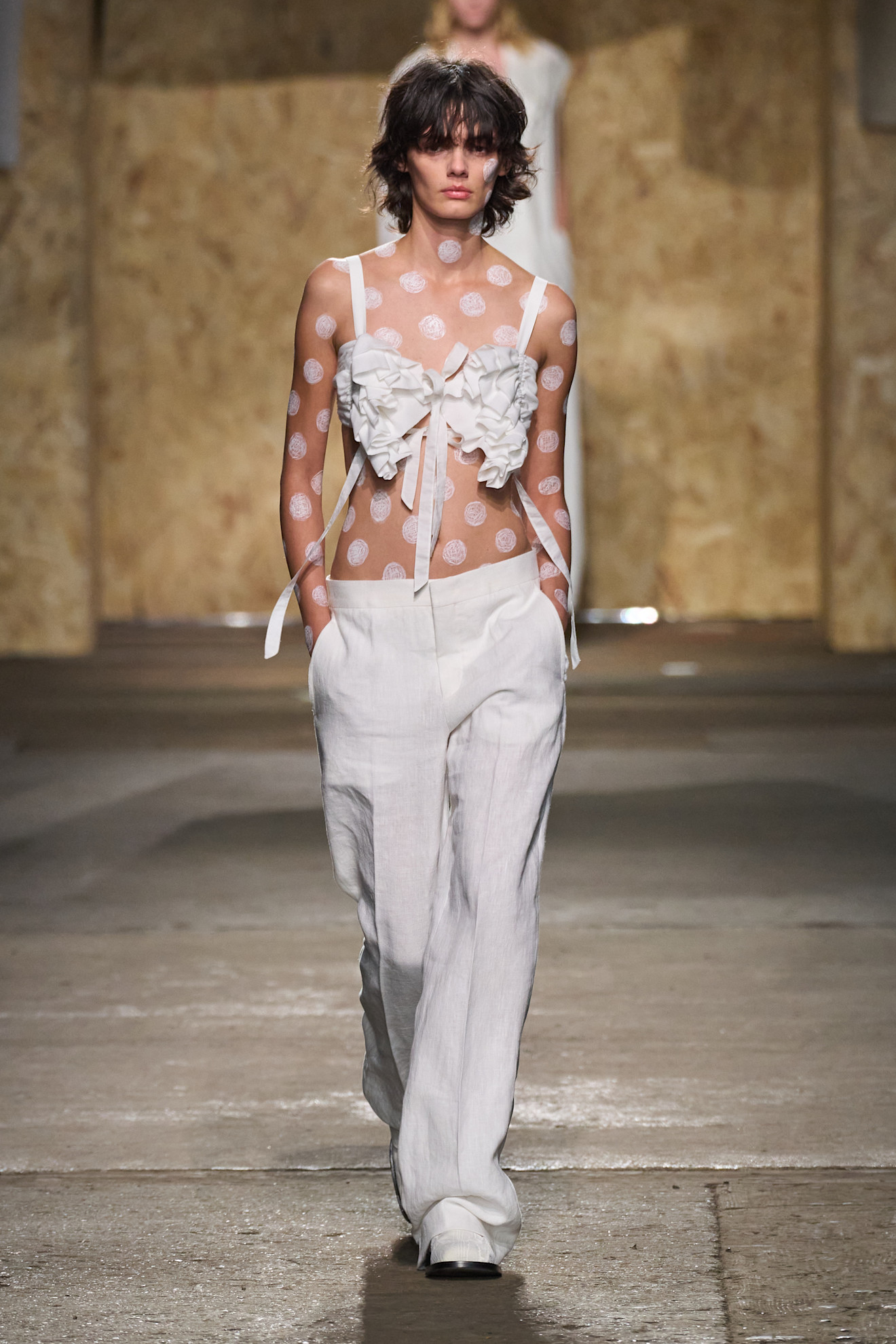 Moschino S25 004