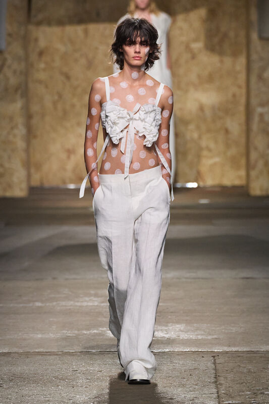Moschino S25 004