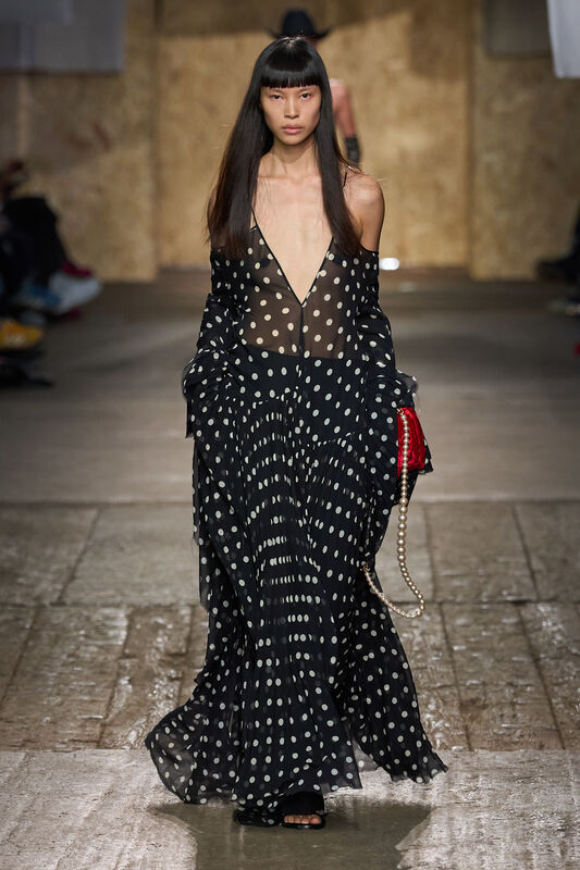 Moschino S25 027
