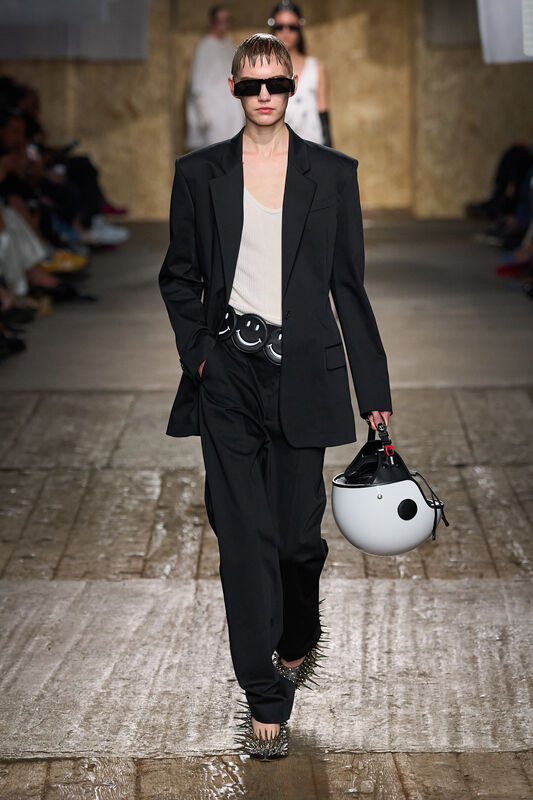 Moschino S25 029