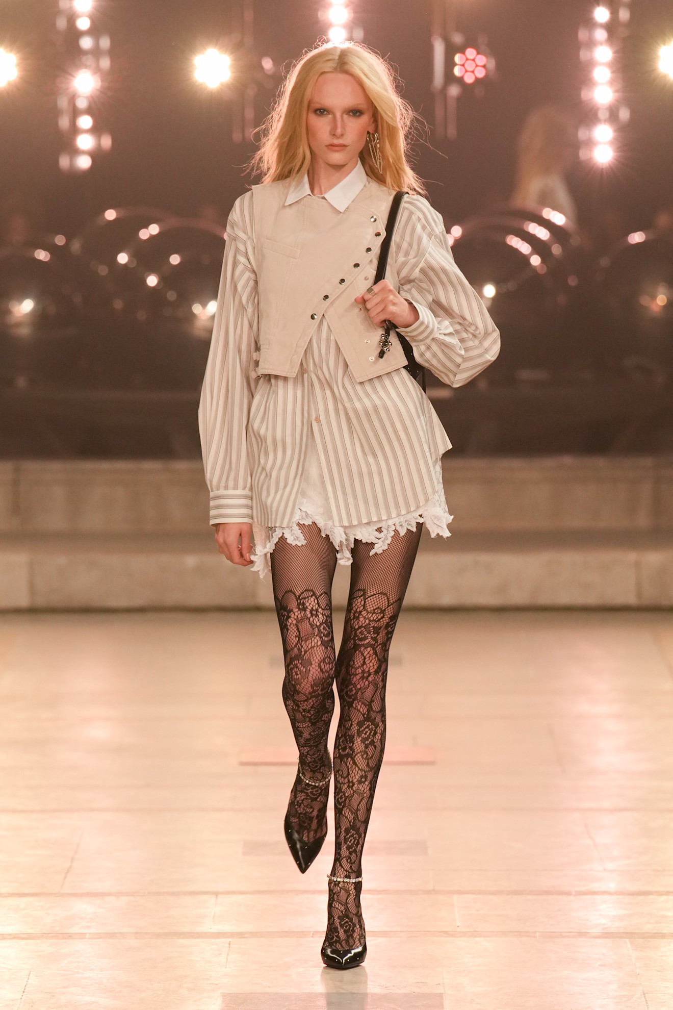 Marant F25 049