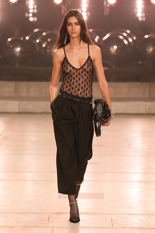 Marant F25 059