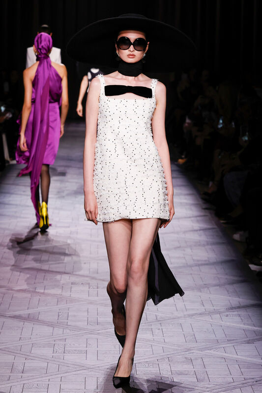 Nina Ricci PO S25 010