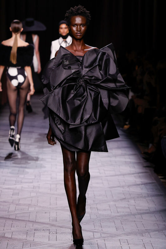 Nina Ricci PO S25 012