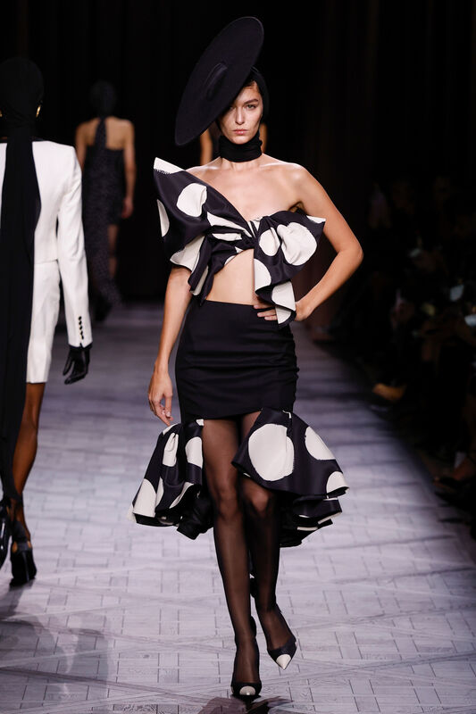 Nina Ricci PO S25 019