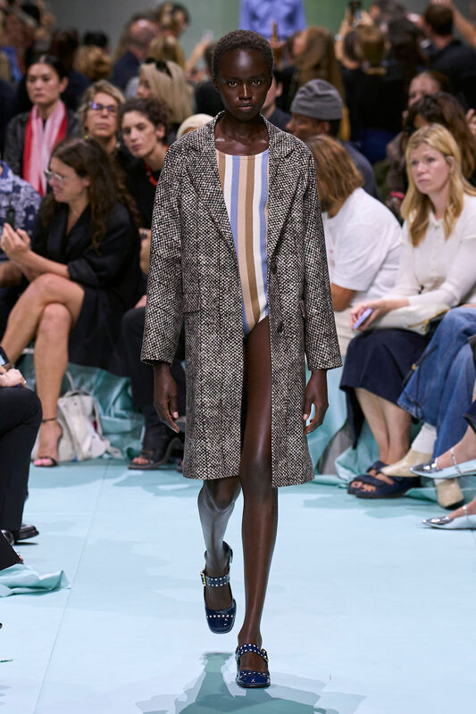 Prada S25 008