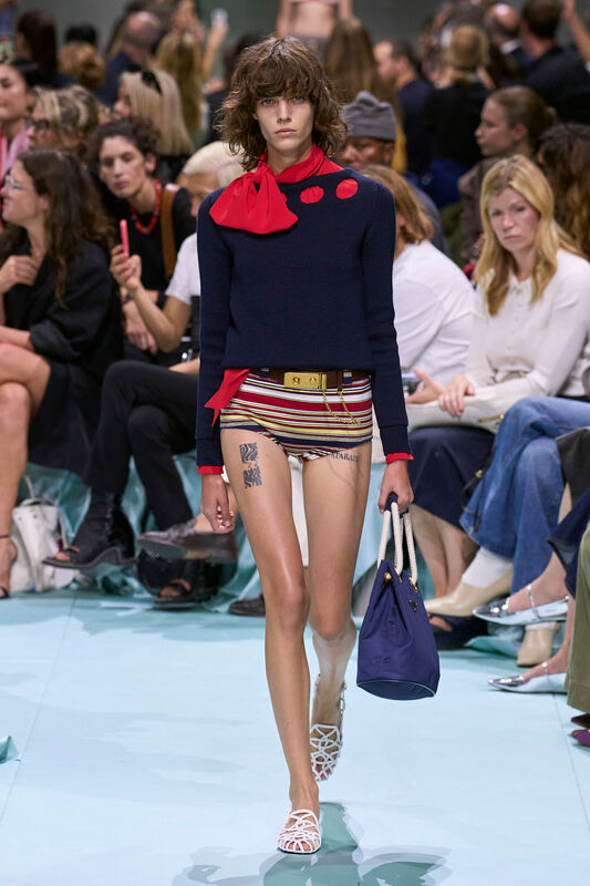 Prada S25 015