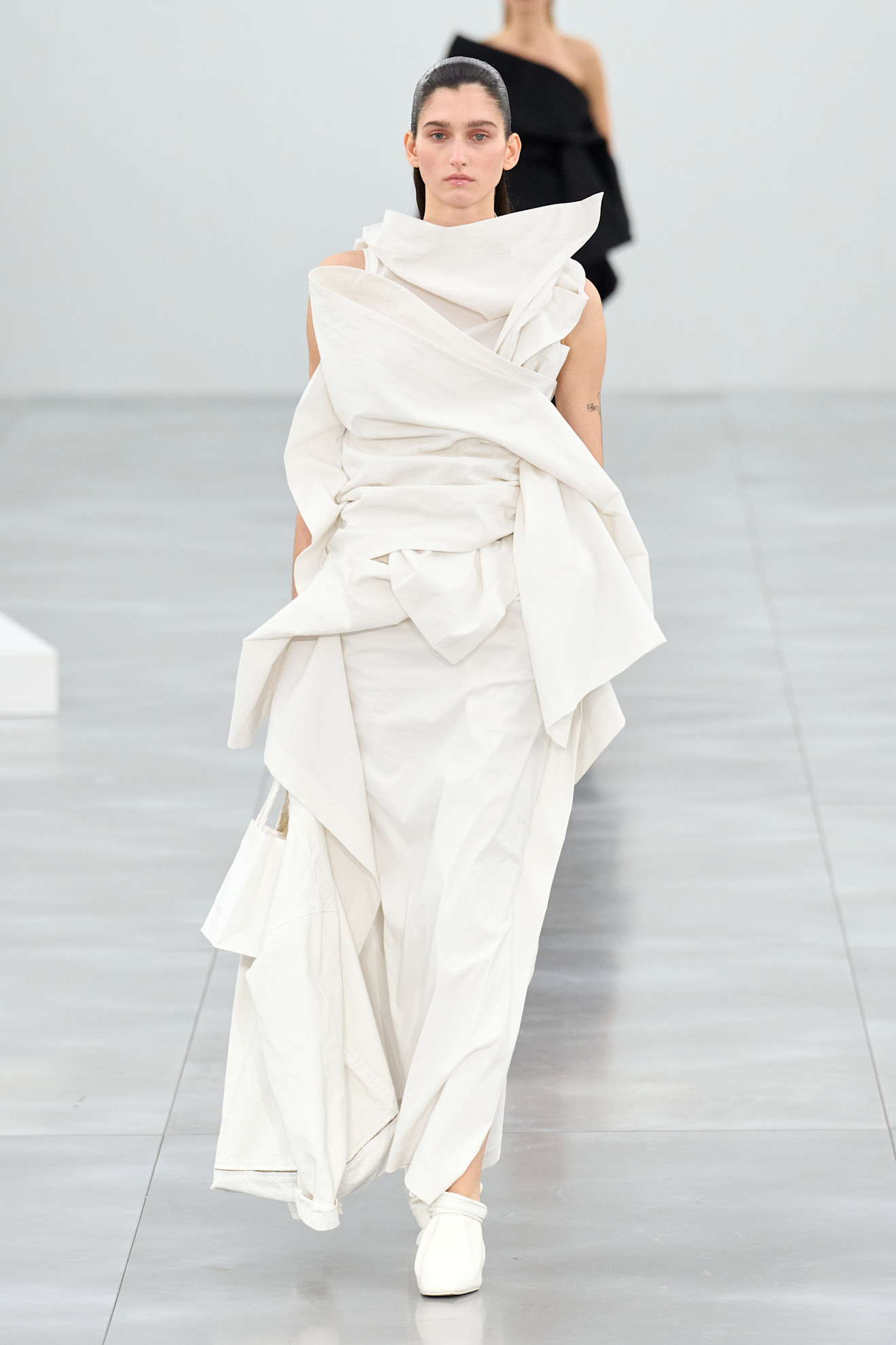 Miyake F25 034