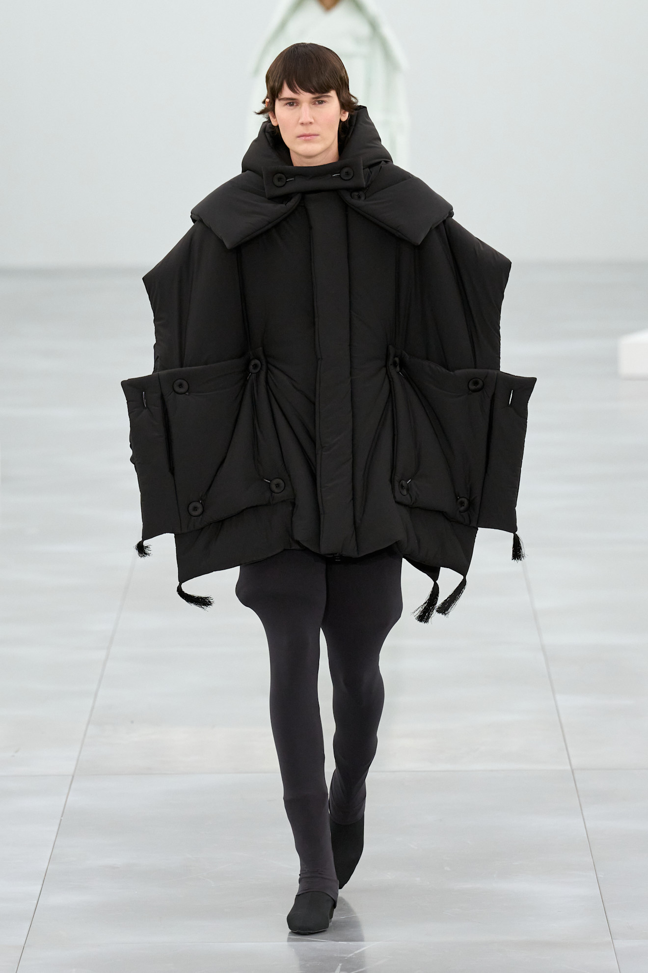 Miyake F25 037