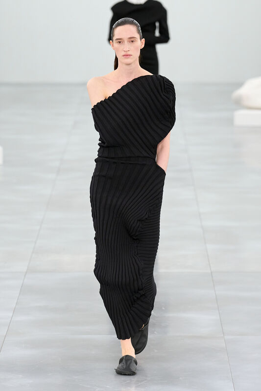 Miyake F25 007