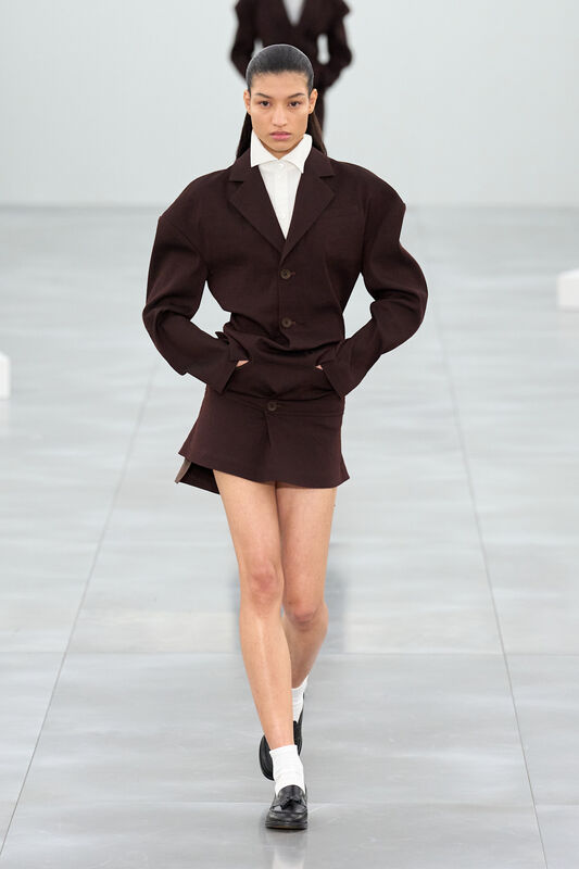 Miyake F25 011