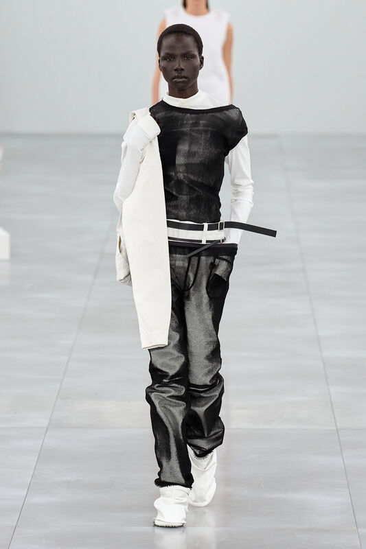 Miyake F25 018