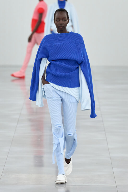 Miyake F25 025