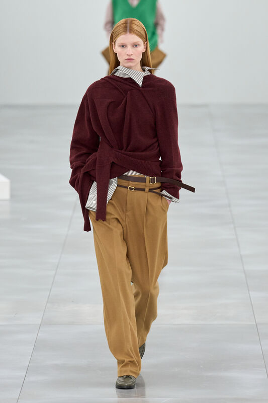 Miyake F25 028