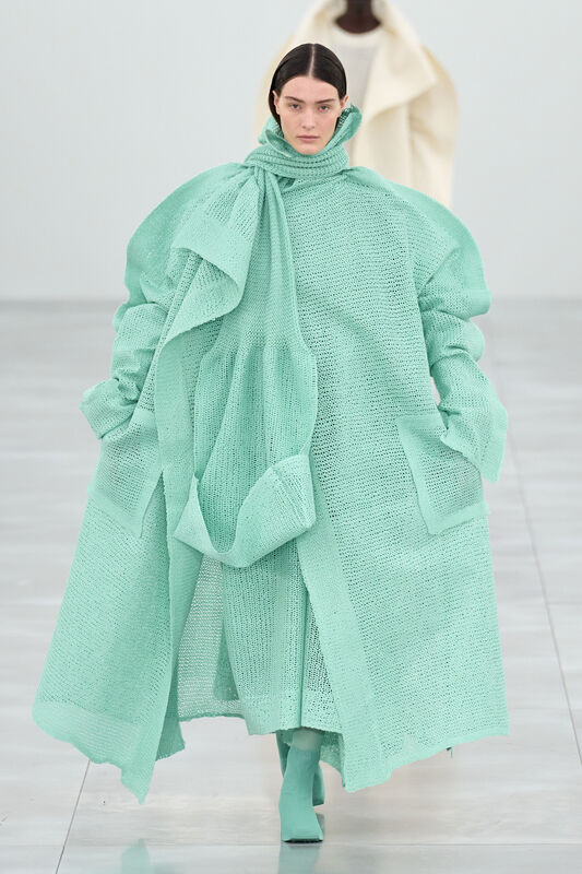 Miyake F25 046