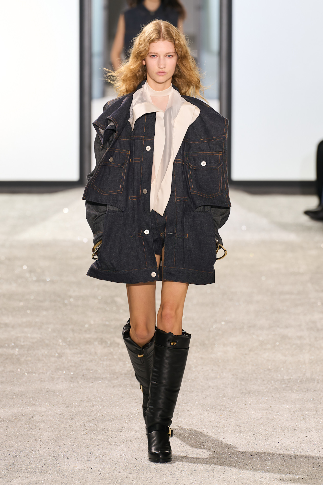 Sacai S25 011