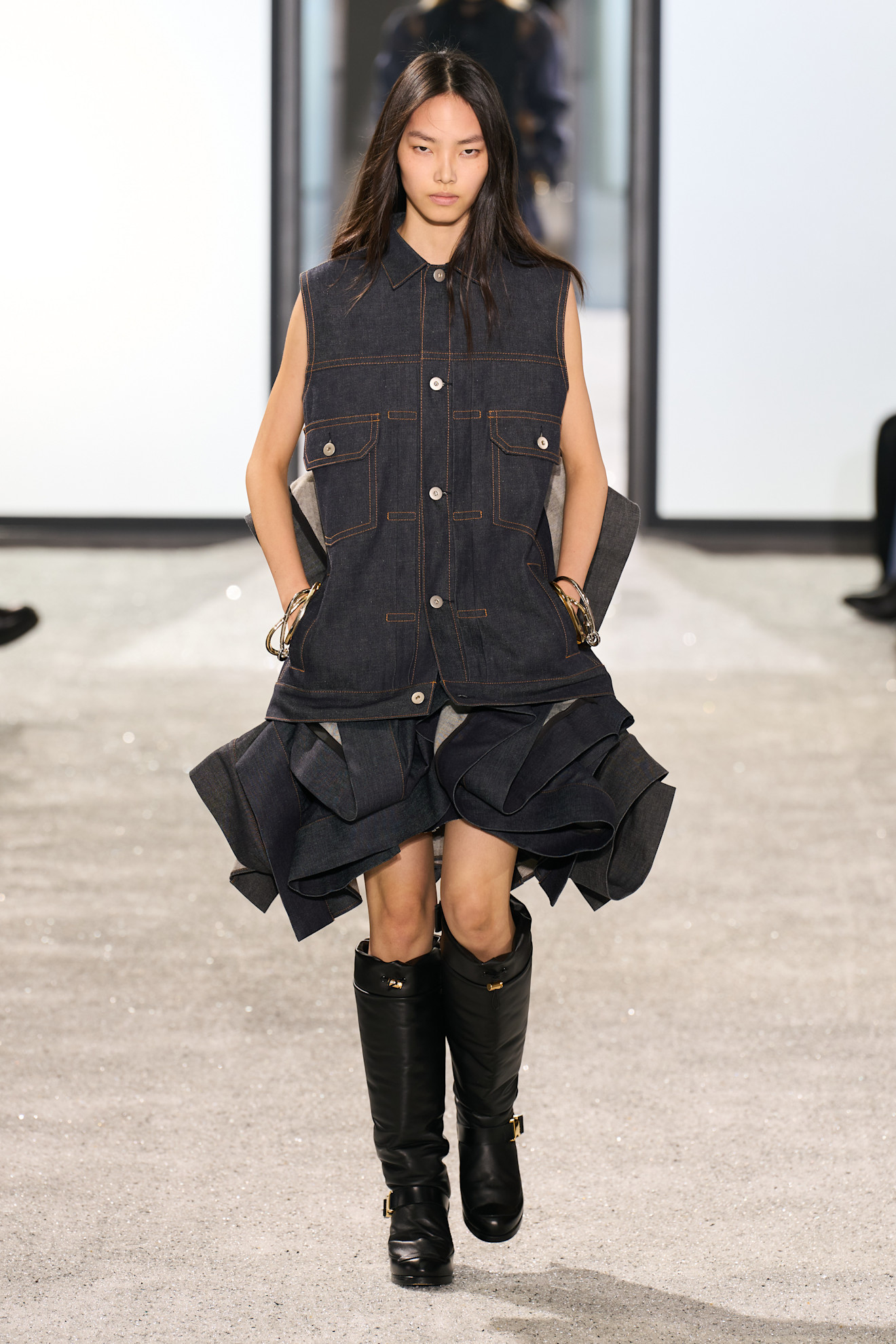 Sacai S25 012