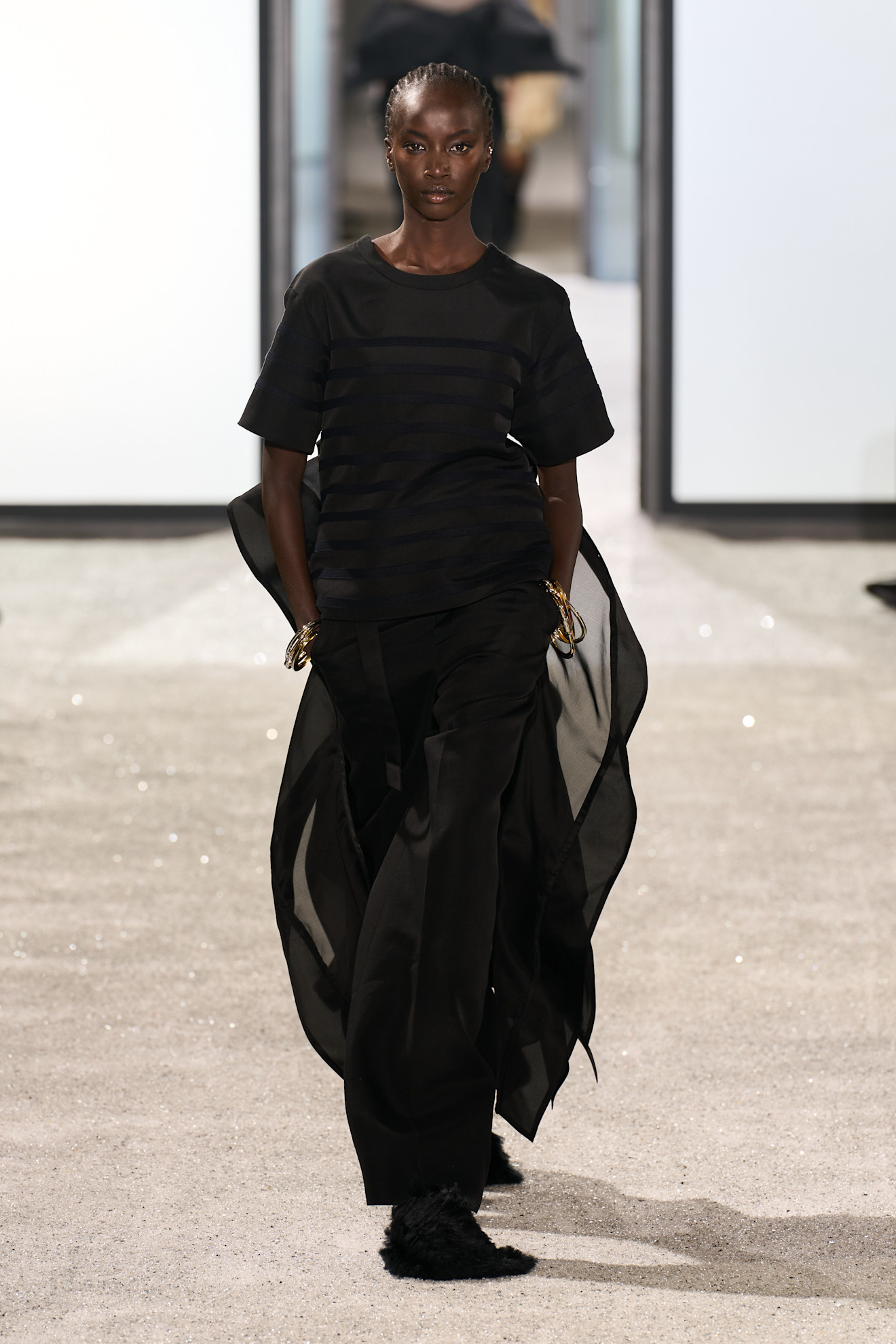 Sacai S25 036